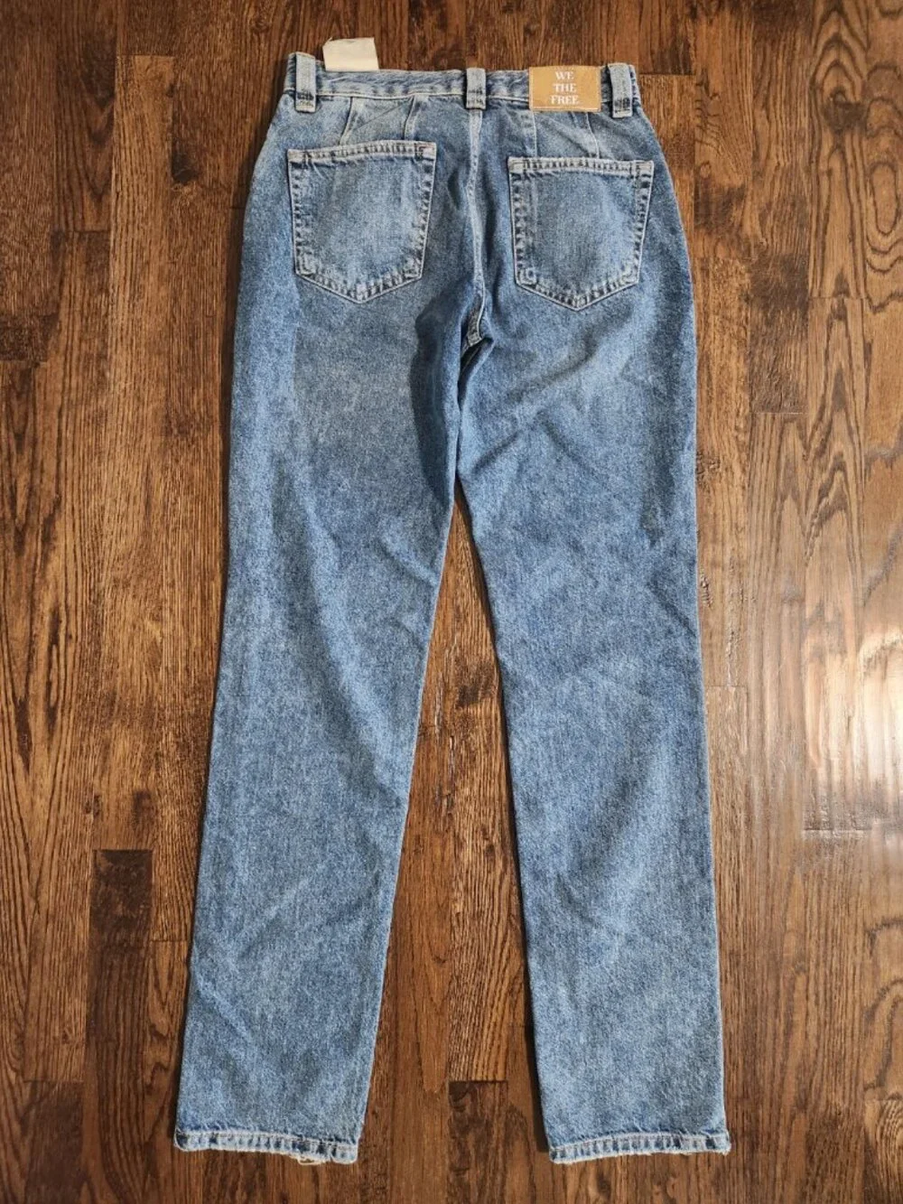 We the Free NWOT CRVY Siren Low Rise Straight Leg Jeans Blue size 24